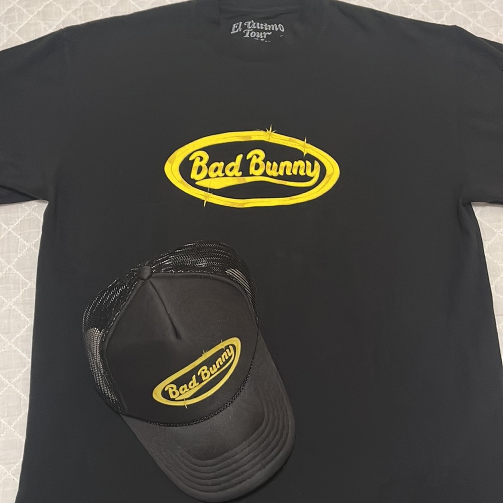 Bad Bunny Ultimo Tour Del Mundo Merch Set T-shirt & Matching Trucker Hat